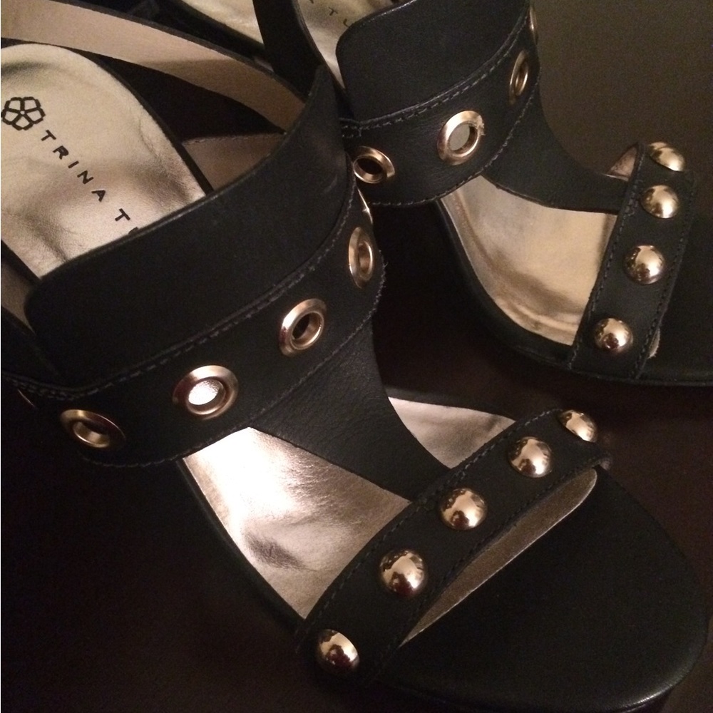 Trina Turk Riveted heels